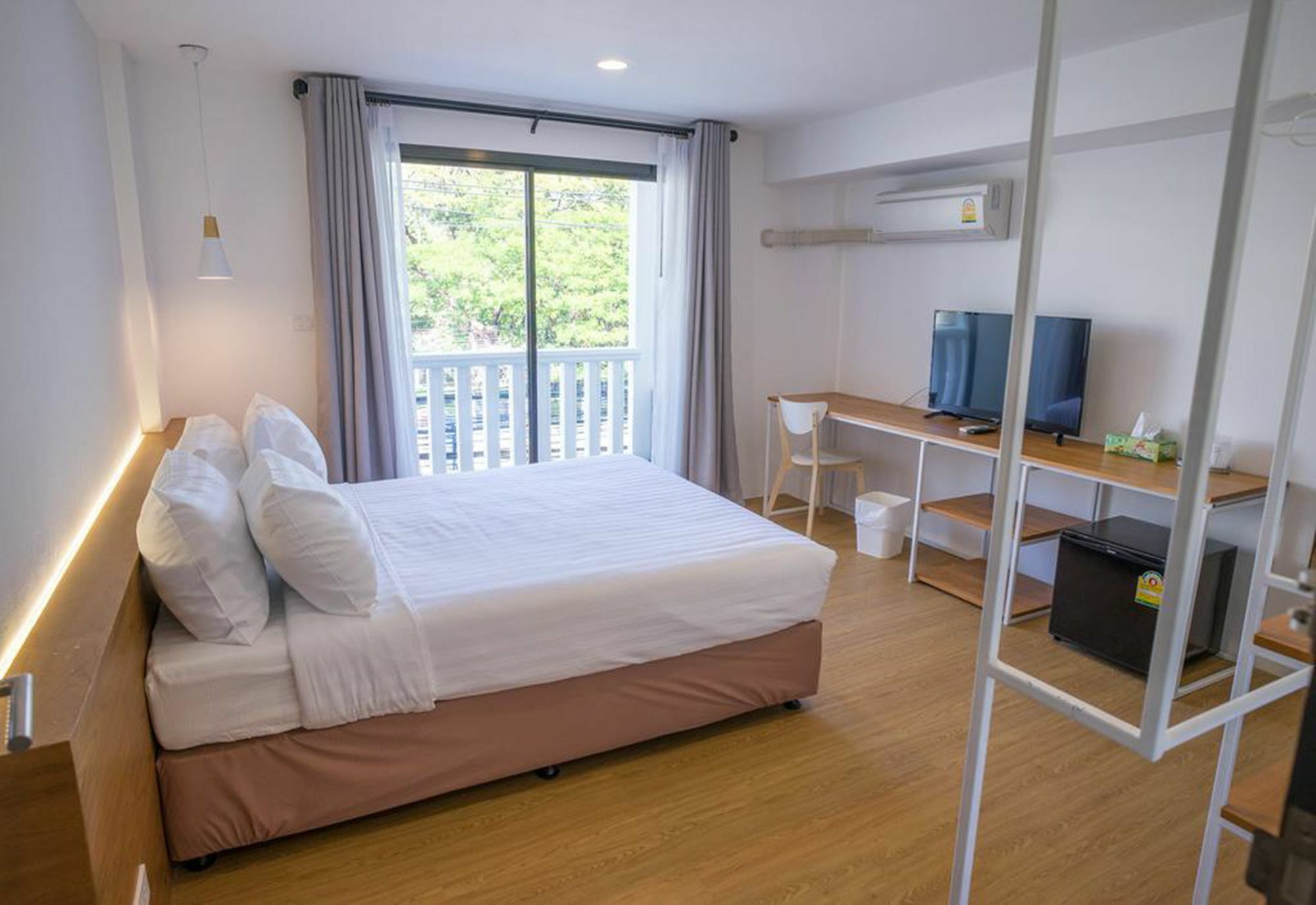 7 เดย์ส แอสสลีป Hotel เชียงใหม่ ภายนอก รูปภาพ